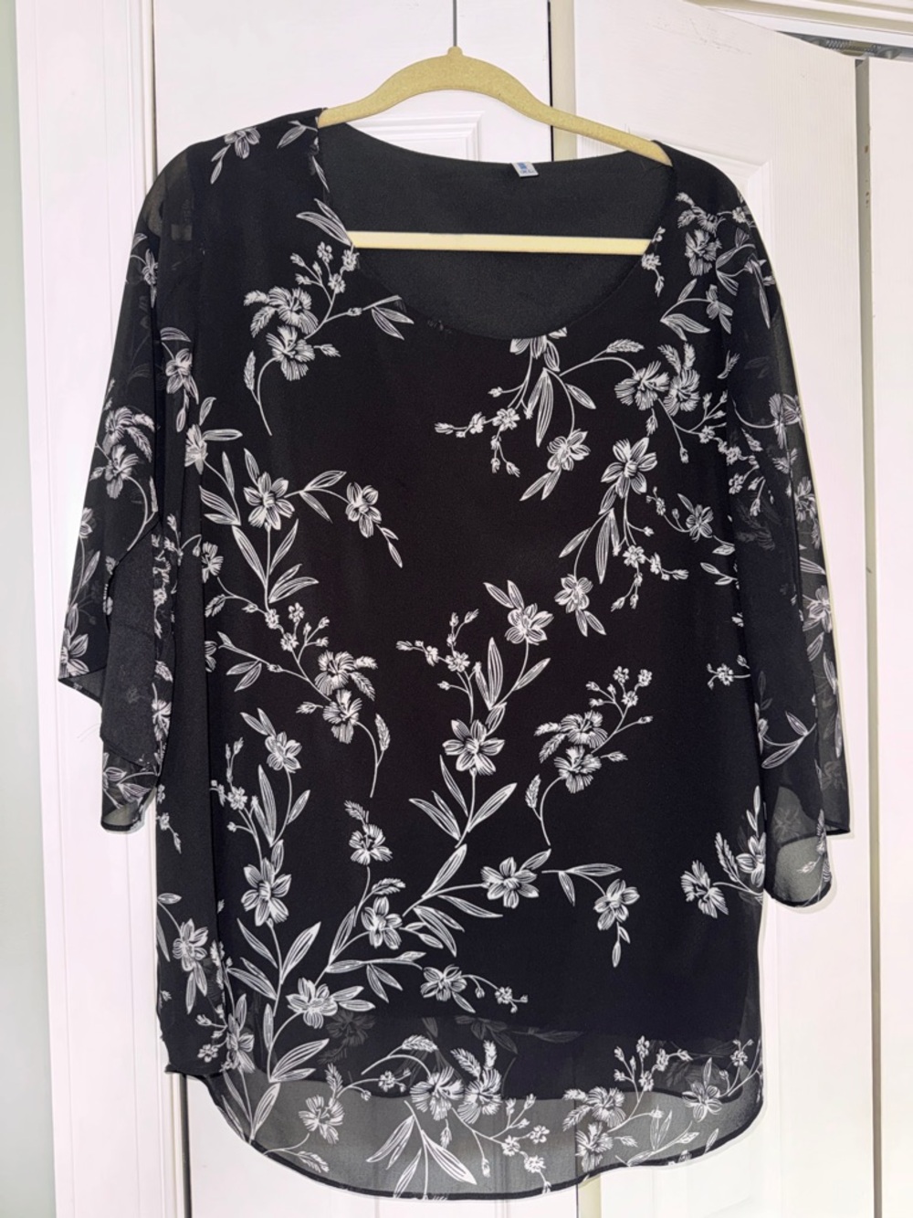 Black Floral Tunic Top - Women's Sheer Sleeve Blouse